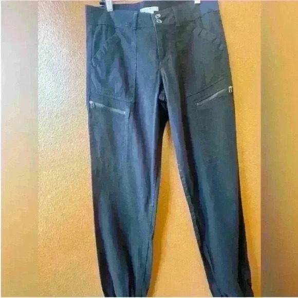 Willow & Clay Women's Black Utility Jogger Pant Size 6 EUC! - Picture 4 of 4